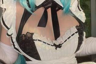 在线享受！Sayo Momo的娜维娅（原神）原图，真是让人眼前一亮，心情瞬间好点！
